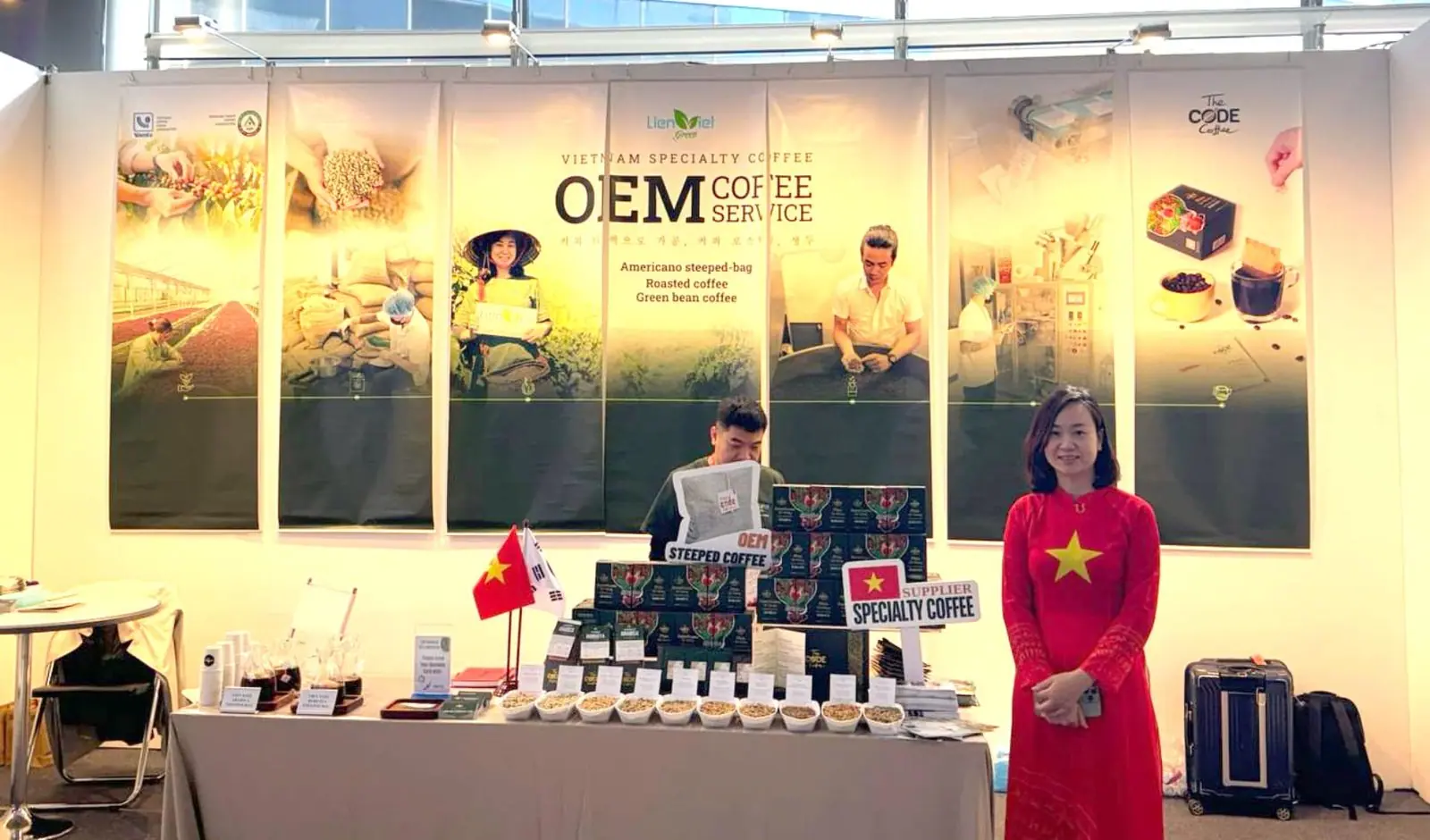 Lien Viet Green booth with OEM coffee service banners at Cafe Show 2024